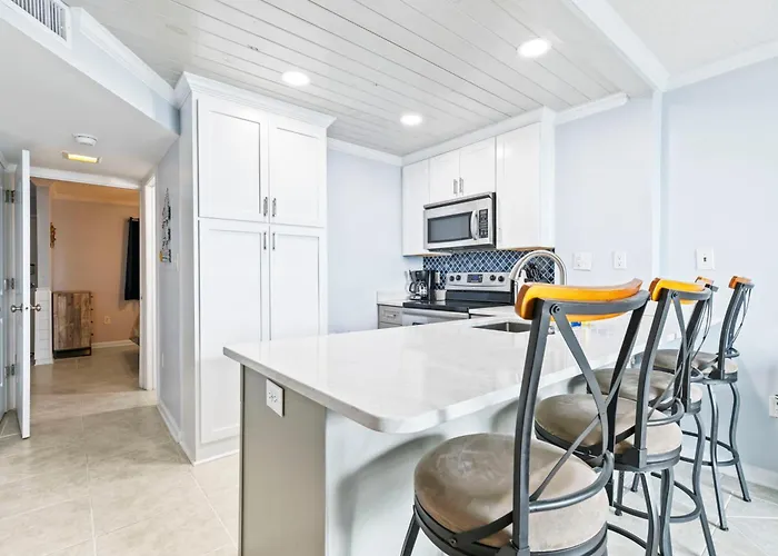 Apartment Surf & Racquet Club 212a